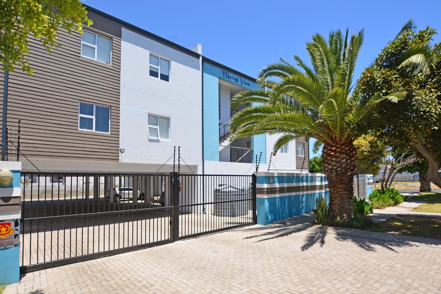 2 Bedroom Property for Sale in Table View Western Cape